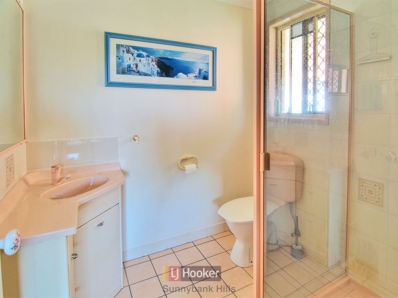 17 Shelduck Place, Calamvale QLD 4116