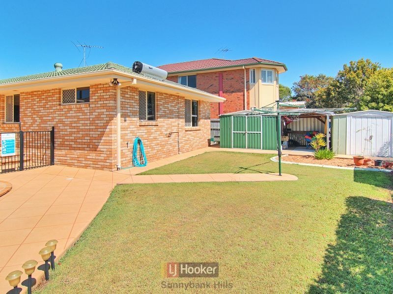 17 Shelduck Place, Calamvale QLD 4116