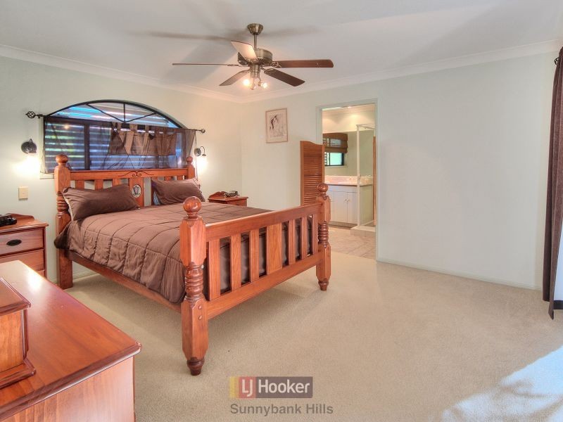 43 Albert Place, Parkinson QLD 4115