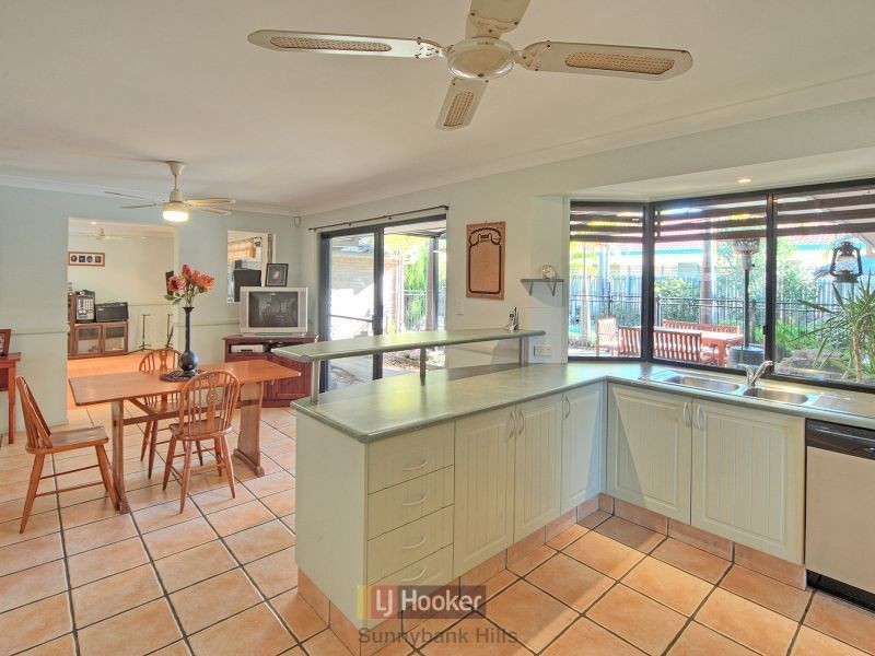 43 Albert Place, Parkinson QLD 4115