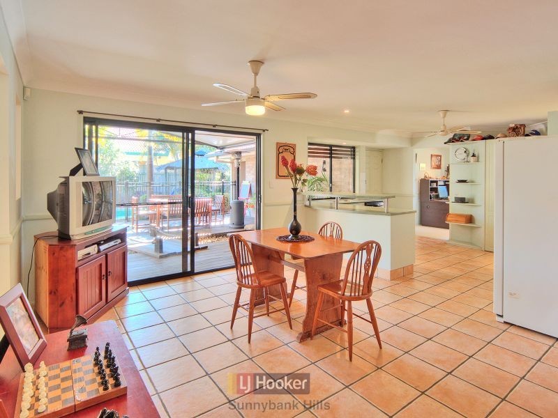 43 Albert Place, Parkinson QLD 4115