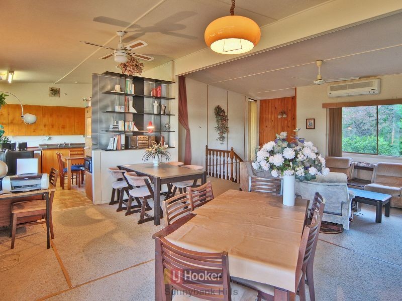 9 Torbey Street, Sunnybank Hills QLD 4109