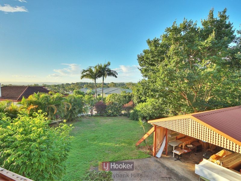 9 Torbey Street, Sunnybank Hills QLD 4109