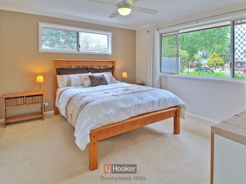 3 Wistaria Street, Sunnybank Hills QLD 4109