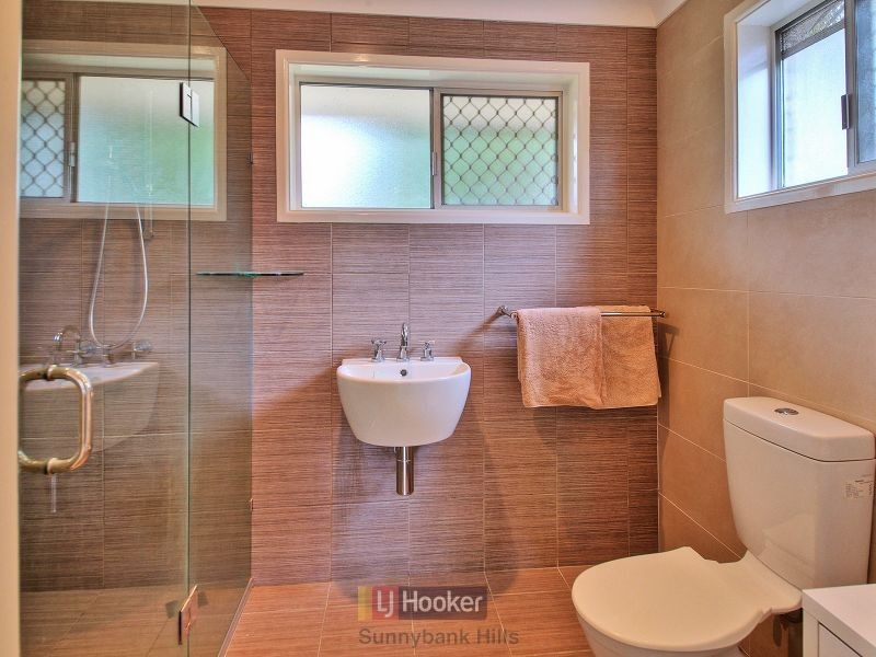 3 Wistaria Street, Sunnybank Hills QLD 4109