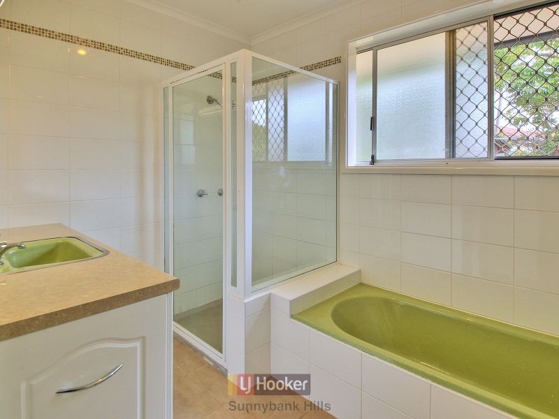 3 Wistaria Street, Sunnybank Hills QLD 4109