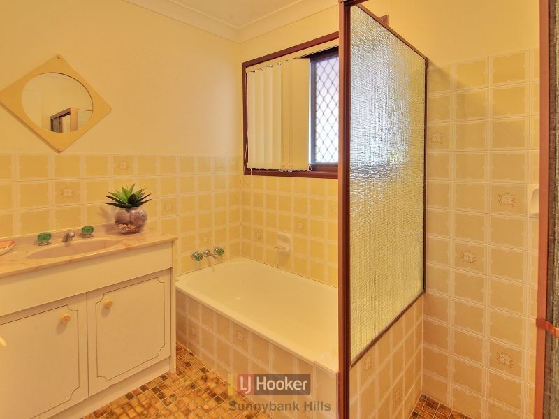 50 Hellawell Road, Sunnybank Hills QLD 4109