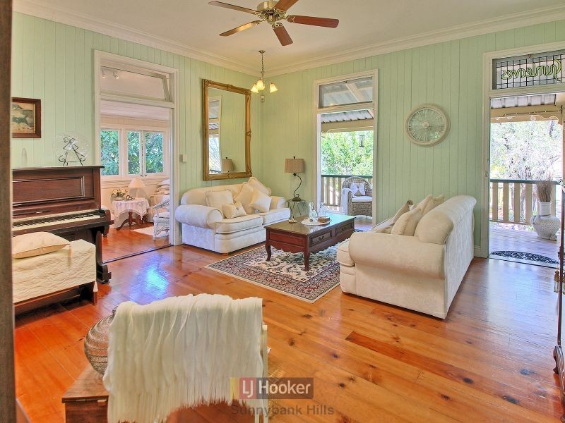 42 Lang Street, Sunnybank Hills QLD 4109