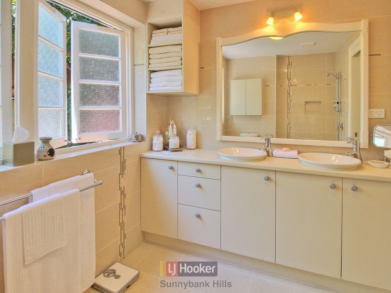 42 Lang Street, Sunnybank Hills QLD 4109