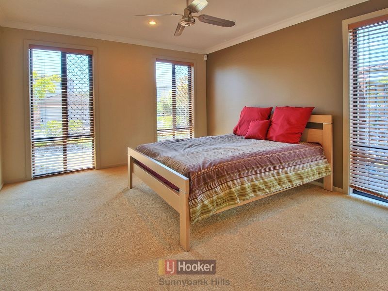 51 Hillardt Street, Robertson QLD 4109