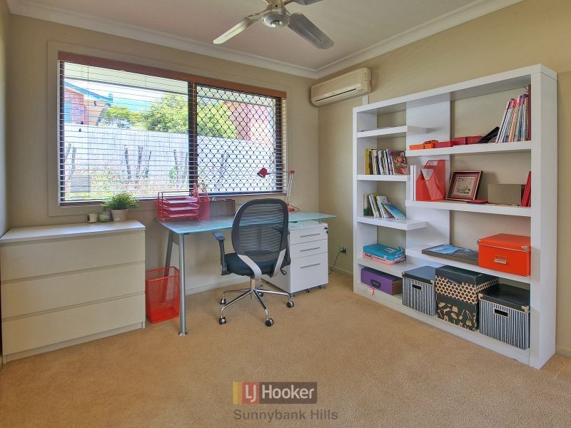 51 Hillardt Street, Robertson QLD 4109