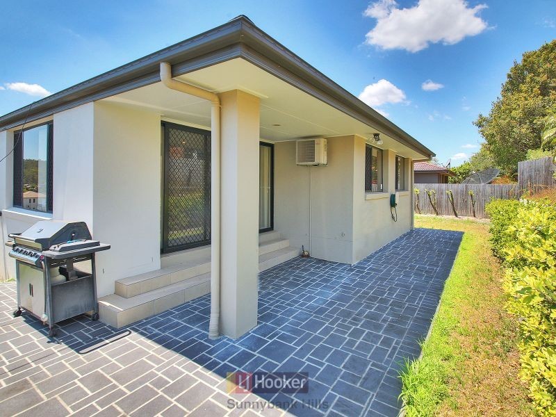 51 Hillardt Street, Robertson QLD 4109
