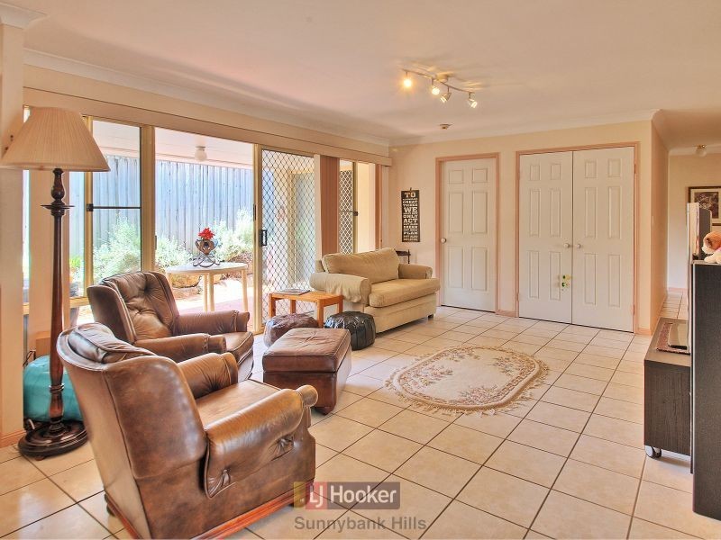 1/47 Wadley Street, Macgregor QLD 4109