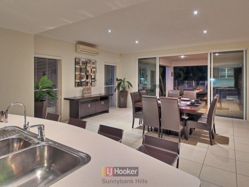 3 Lincon Place, Parkinson QLD 4115