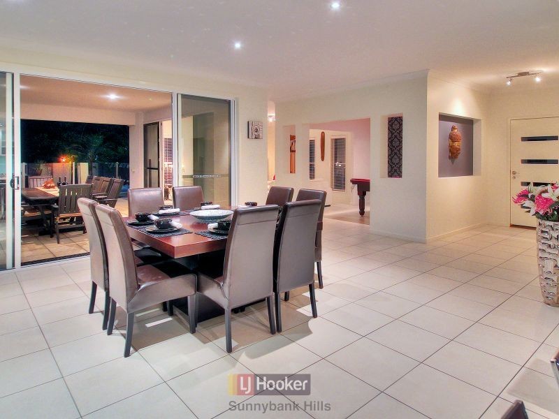 3 Lincon Place, Parkinson QLD 4115