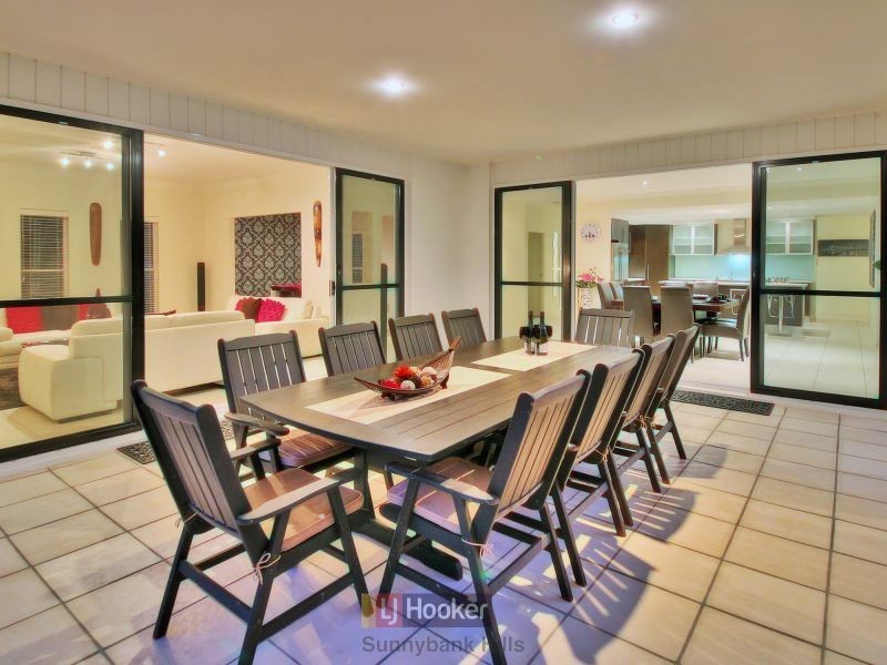 3 Lincon Place, Parkinson QLD 4115