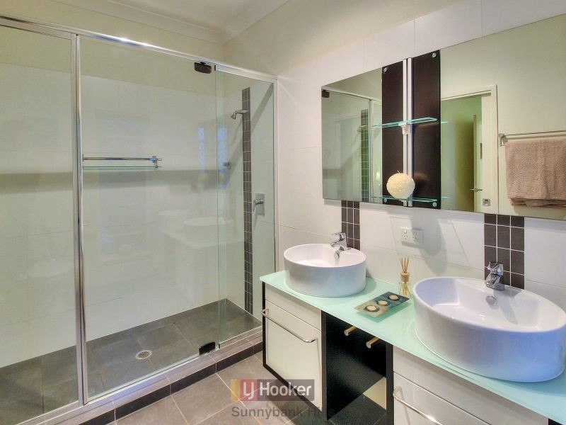 3 Lincon Place, Parkinson QLD 4115