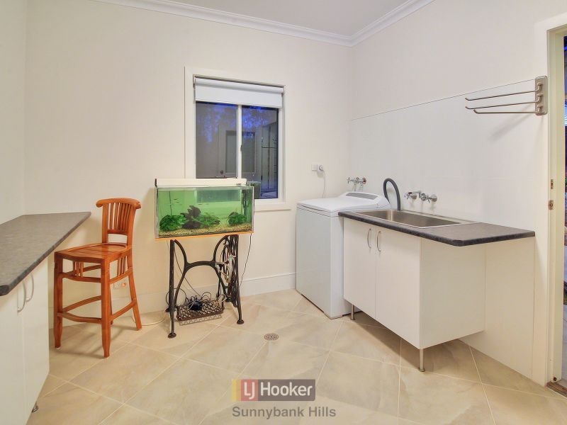 113 Lincoln Green Drive, Forestdale QLD 4118
