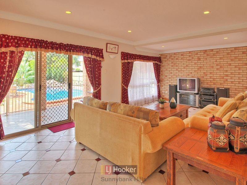 176 Young Street, Sunnybank QLD 4109