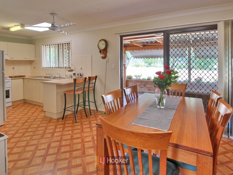 9 Basking Street, Runcorn QLD 4113