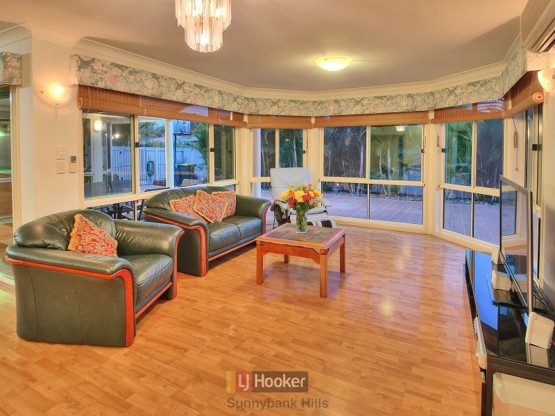 12 Kalanda Street, Runcorn QLD 4113