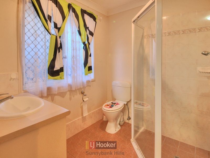 12 Kalanda Street, Runcorn QLD 4113