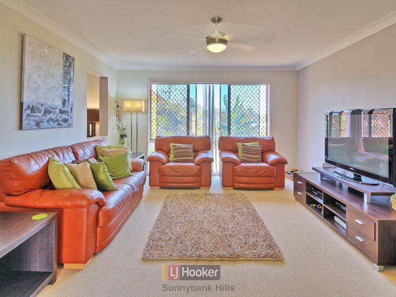 11 Henderson Crescent, Drewvale QLD 4116