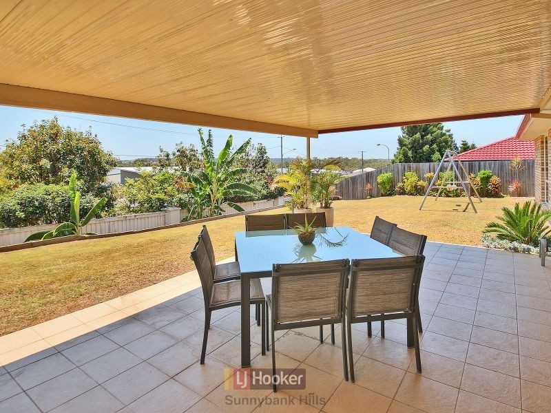11 Henderson Crescent, Drewvale QLD 4116