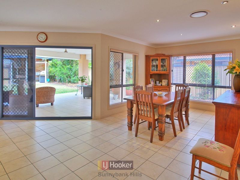 34 Khandalla Street, Upper Mount Gravatt QLD 4122