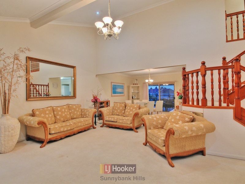 68 Casuarina Crescent, Calamvale QLD 4116