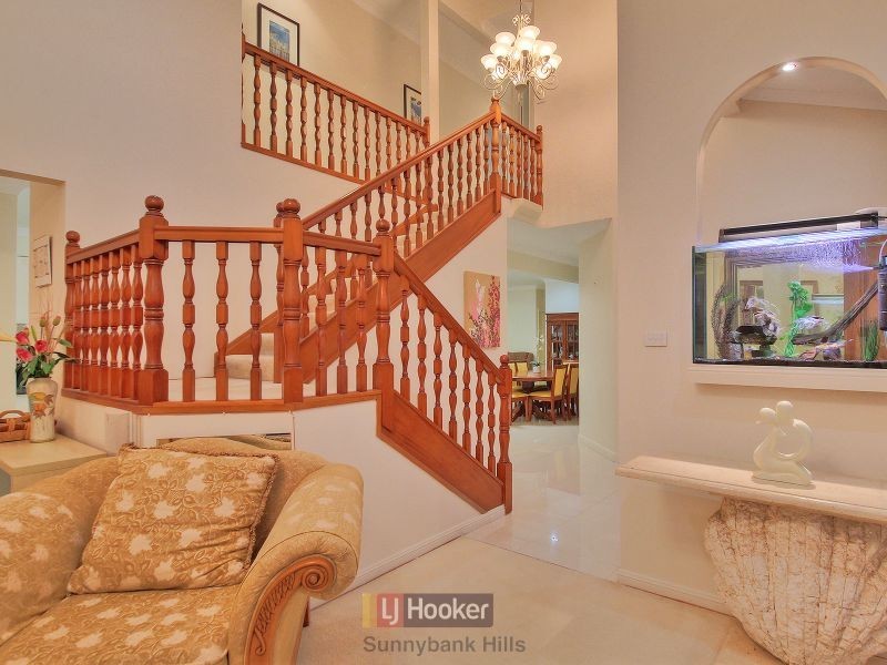 68 Casuarina Crescent, Calamvale QLD 4116