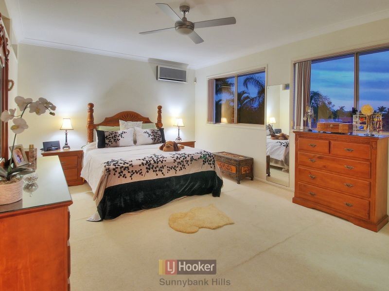 68 Casuarina Crescent, Calamvale QLD 4116