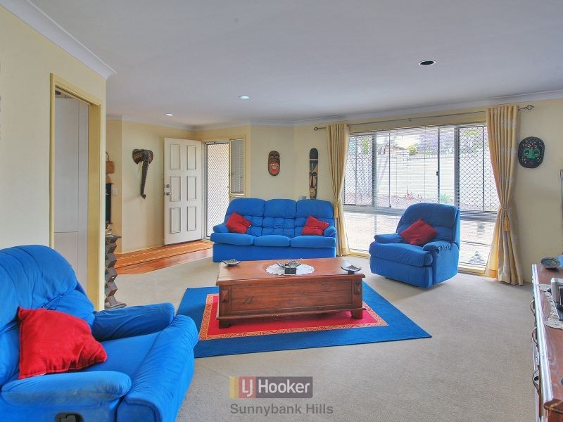 447 Gowan Road, Calamvale QLD 4116