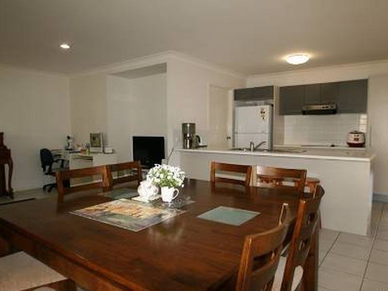 19/20 Neiwand Street, Calamvale QLD 4116