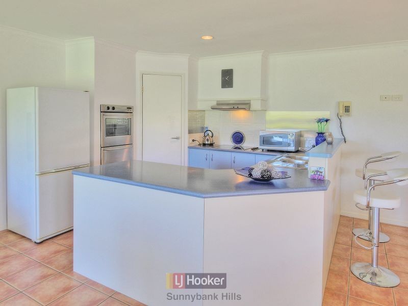 21 Bellview Place, Parkinson QLD 4115