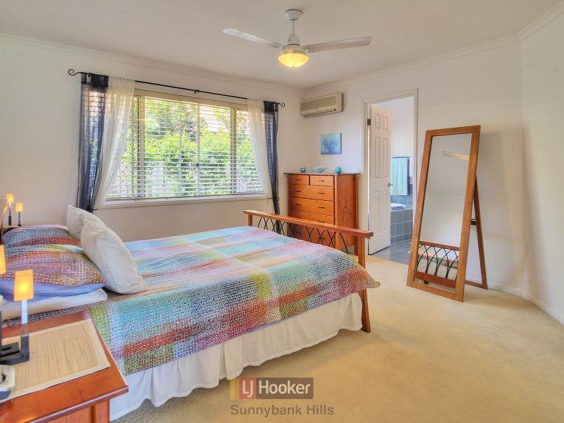 21 Bellview Place, Parkinson QLD 4115