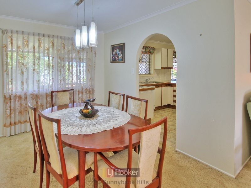9 Dianella Street, Sunnybank QLD 4109