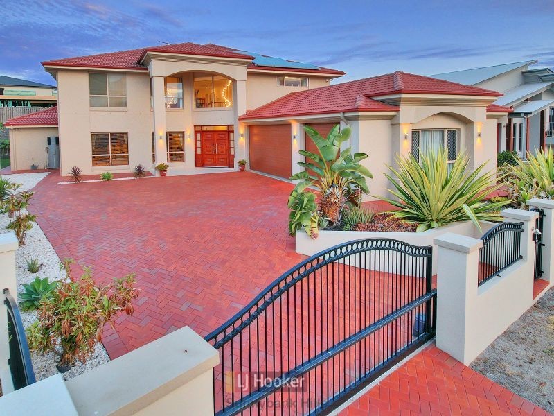 107 Hawthorn Circuit, Stretton QLD 4116