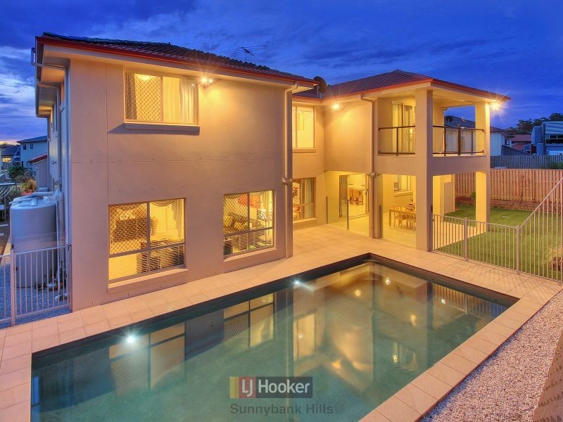107 Hawthorn Circuit, Stretton QLD 4116