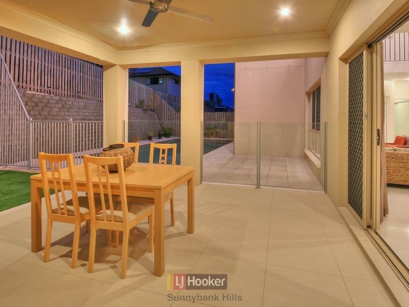 107 Hawthorn Circuit, Stretton QLD 4116