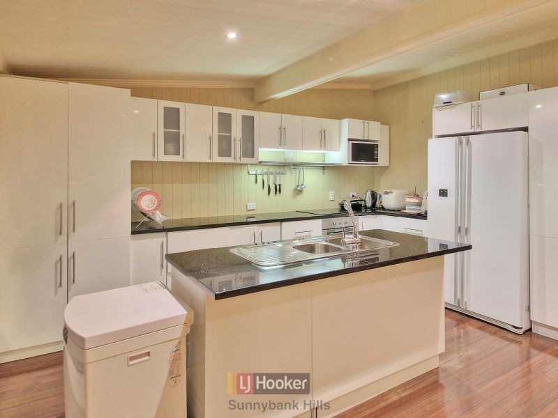 27 Croydon Street, Toowong QLD 4066