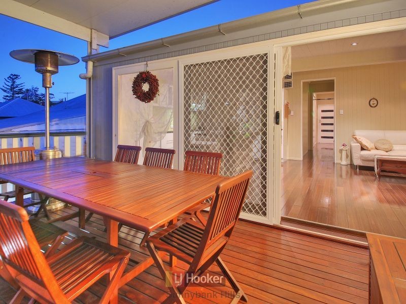 27 Croydon Street, Toowong QLD 4066