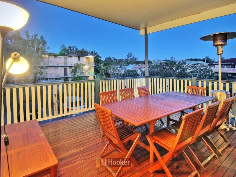 27 Croydon Street, Toowong QLD 4066