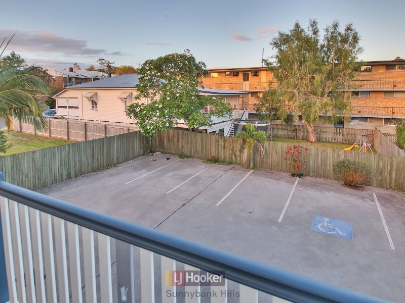 27 Croydon Street, Toowong QLD 4066