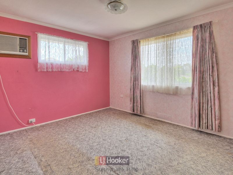 10 Lichen Court, Regents Park QLD 4118