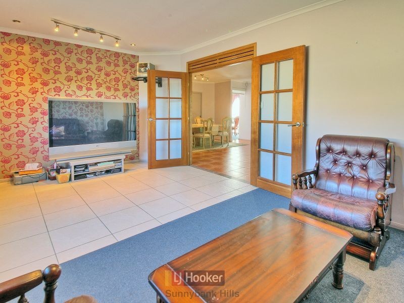 27 Rosemont Court, Underwood QLD 4119