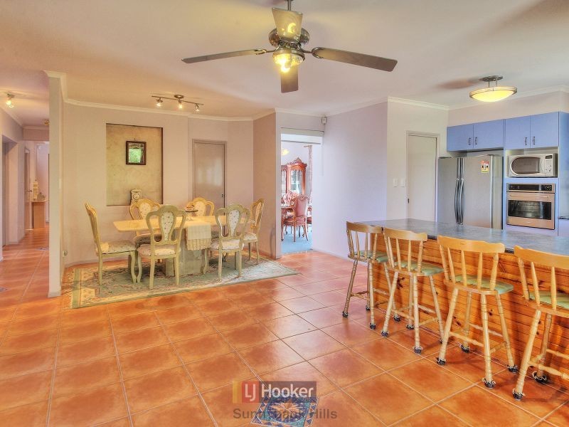 27 Rosemont Court, Underwood QLD 4119