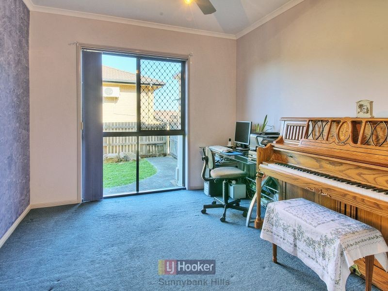 27 Rosemont Court, Underwood QLD 4119