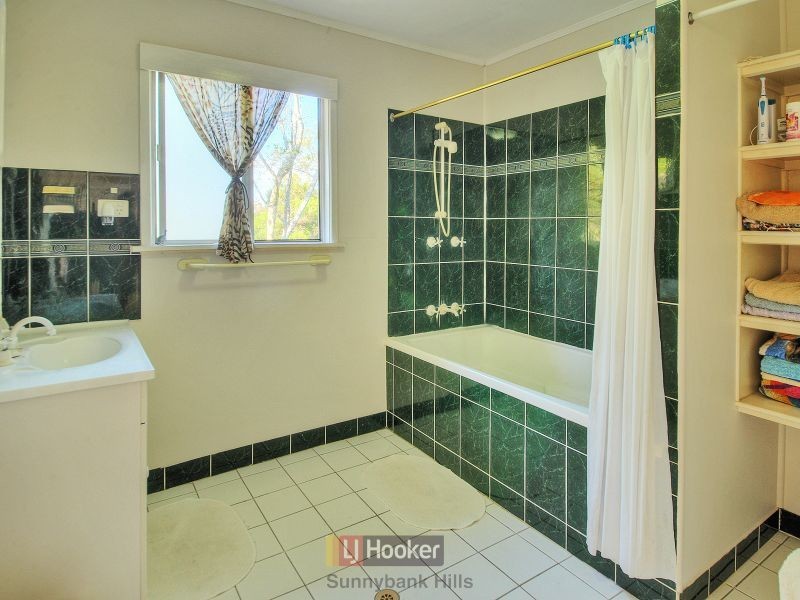 1 Narooma Street, Sunnybank QLD 4109