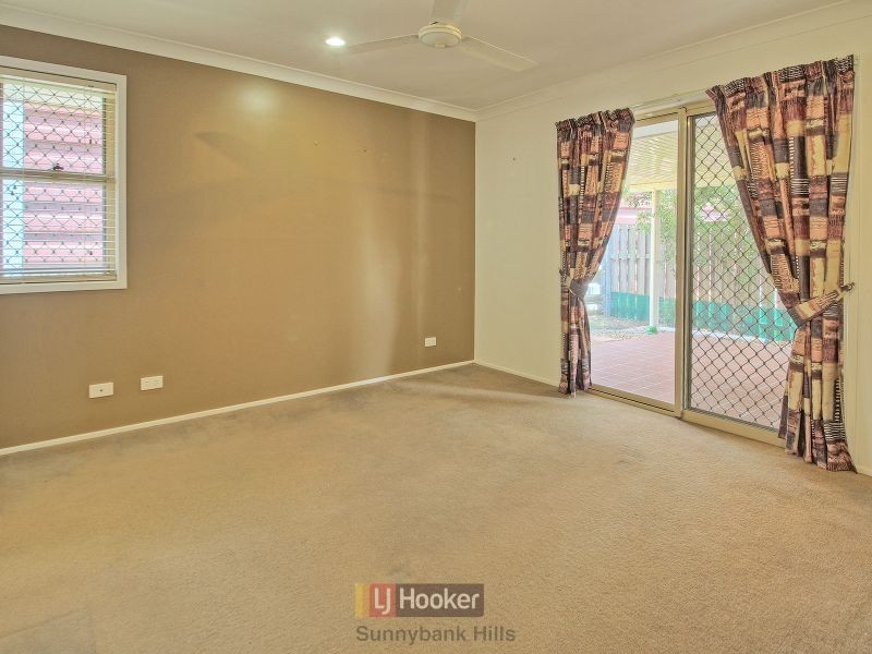 21 Mimosa Street, Parkinson QLD 4115